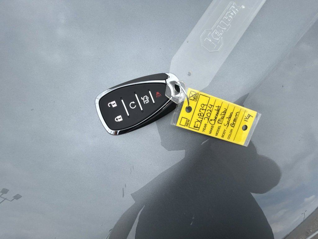 Used 2024 Chevrolet Malibu RS w/ LPO, Floor Liner Package image 26