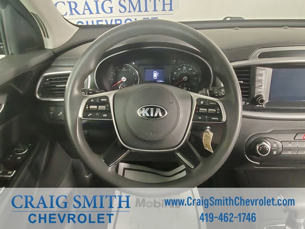 Used 2019 Kia Sorento LX image 17