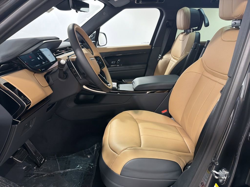 New 2026 Land Rover Range Rover Sport Dynamic SE image 11