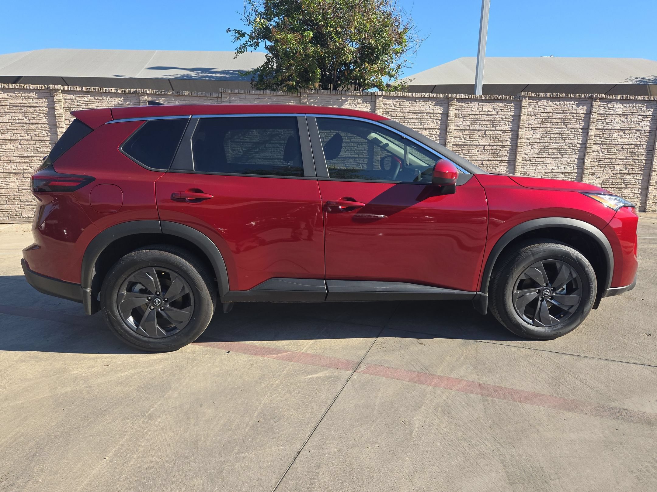 Certified 2026 Nissan Rogue SV w/ Cold Weather Package AWD/4WD image 2