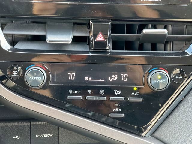 Used 2023 Toyota Camry SE image 17