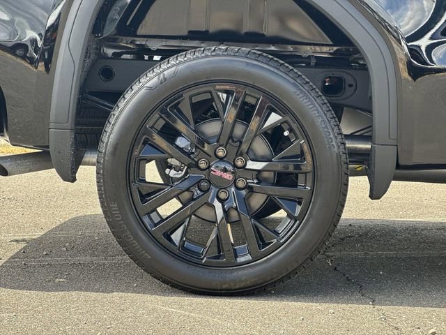 New 2026 GMC Sierra 1500 Elevation w/ LPO, Elevation Black Package image 30