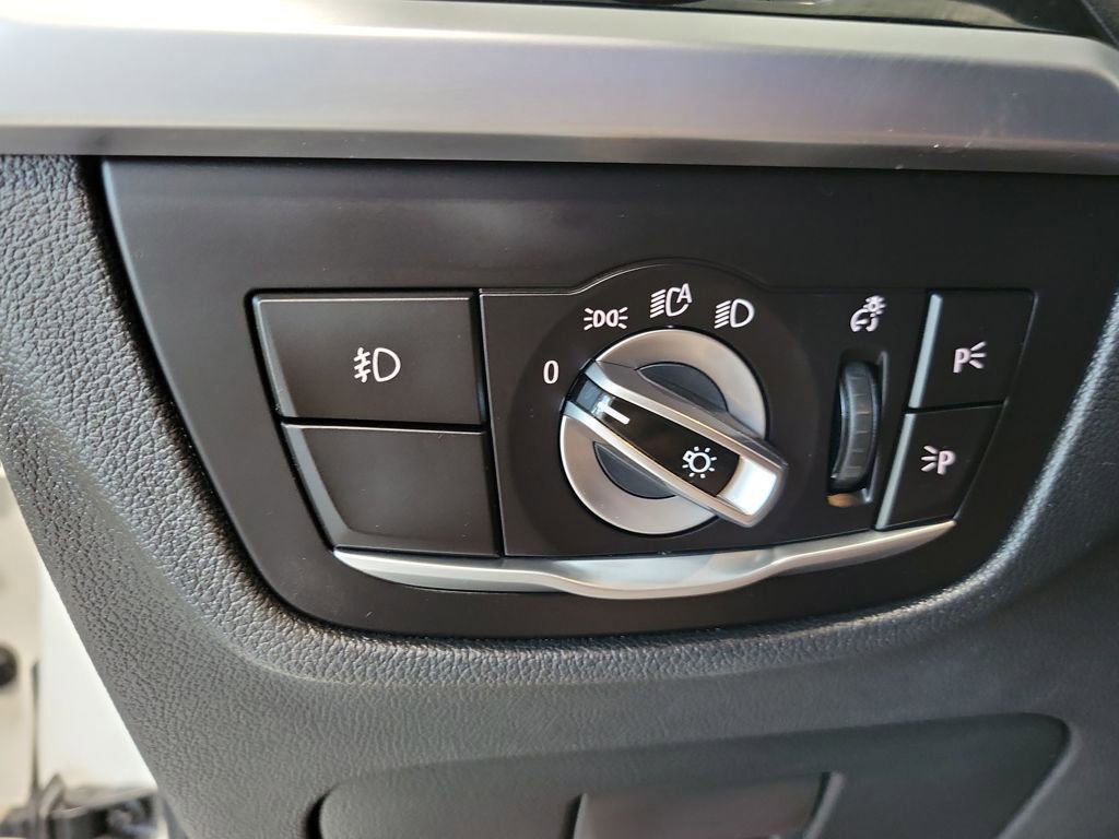 Used 2018 BMW X3 xDrive30i image 19