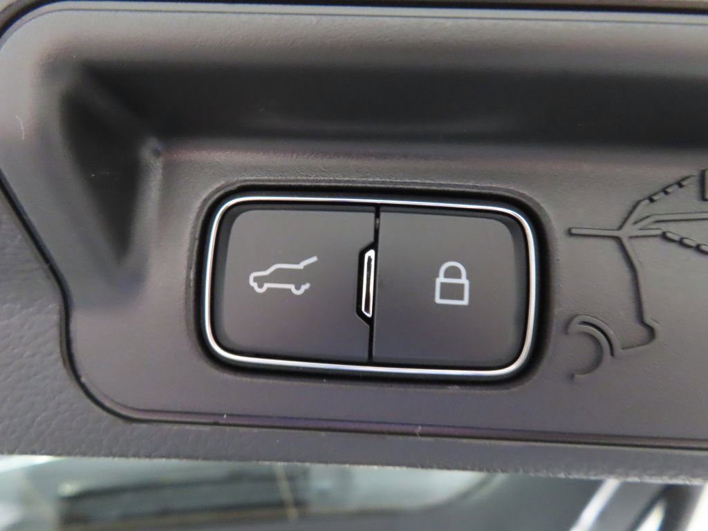 Used 2026 Ford Explorer Tremor w/ Tremor Convenience Package AWD/4WD image 44