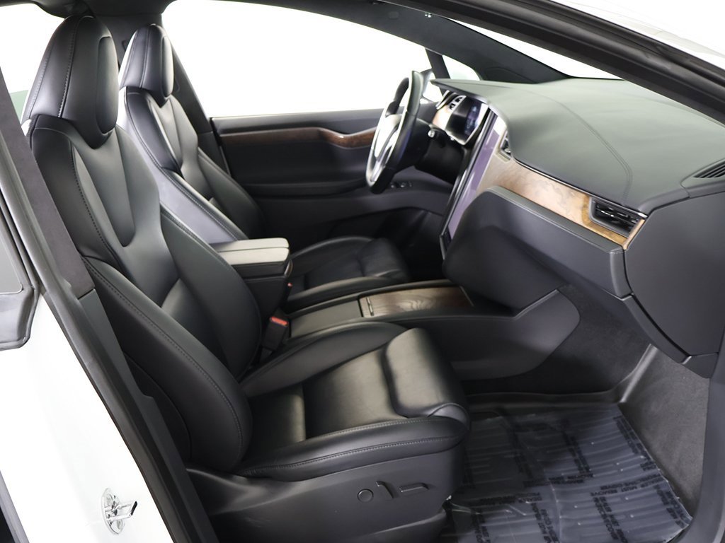 Used 2020 Tesla Model X Long Range image 29