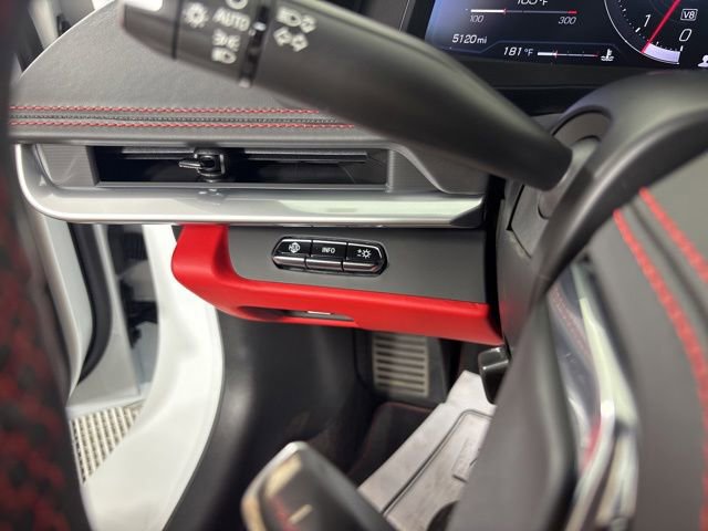 Used 2022 Chevrolet Corvette Stingray Premium Conv w/ Z51 Performance Package RWD image 19