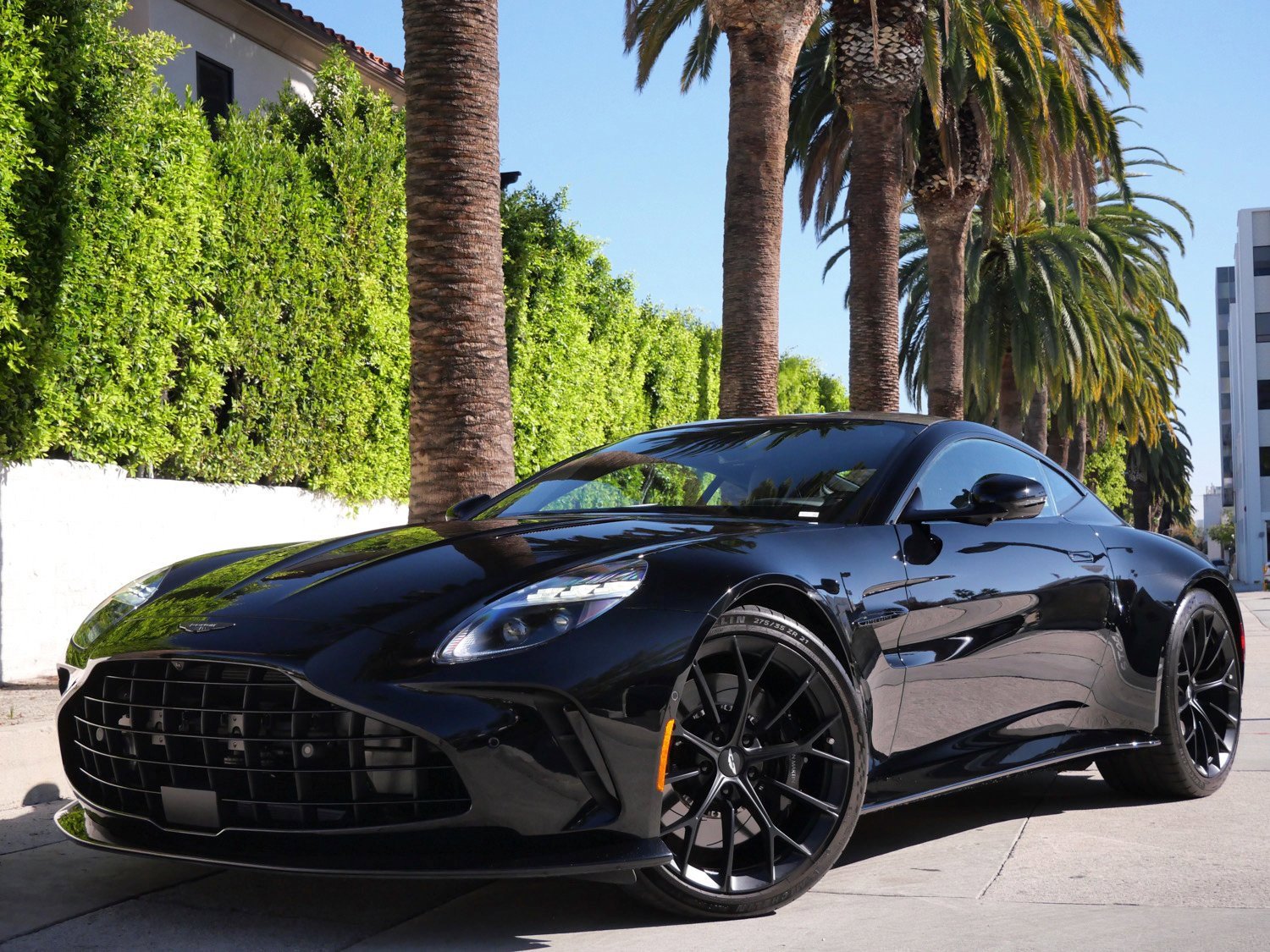 Used 2025 Aston Martin V8 Vantage image 13