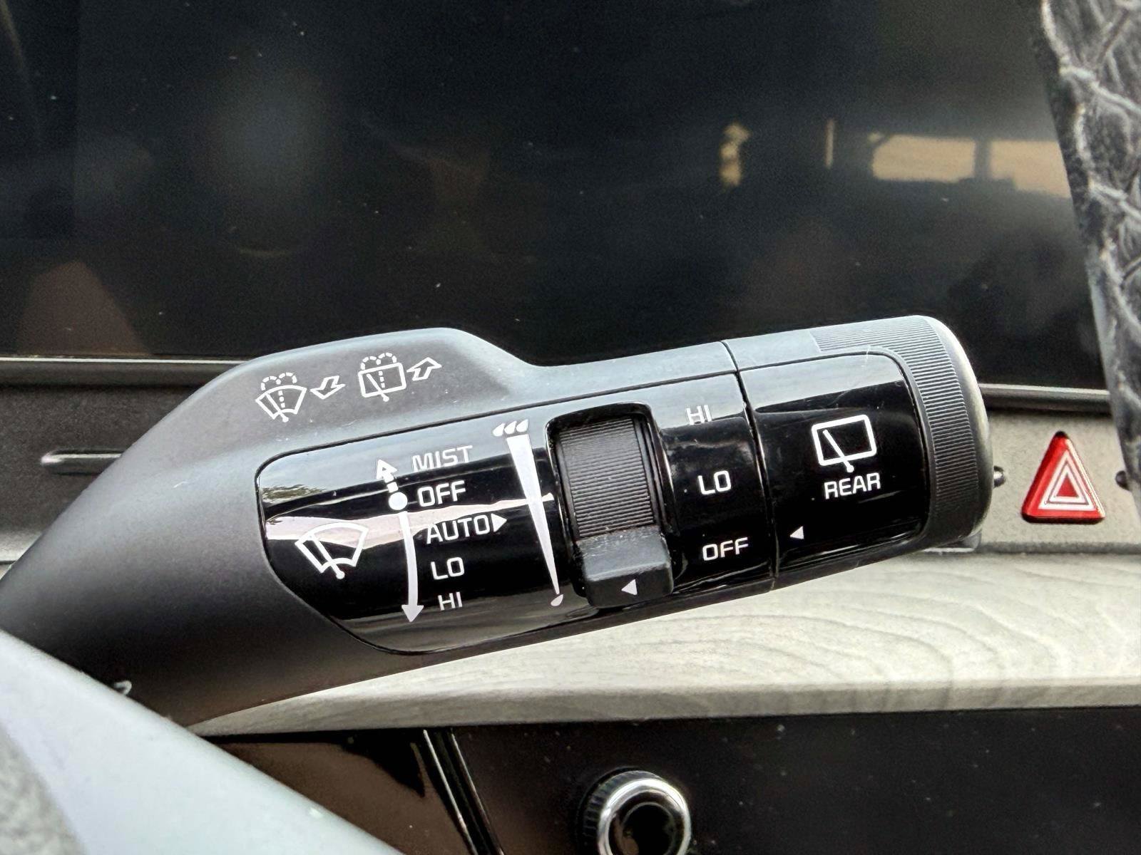 Used 2023 Kia Sportage X-Line w/ X-Line Premium Package AWD/4WD image 24