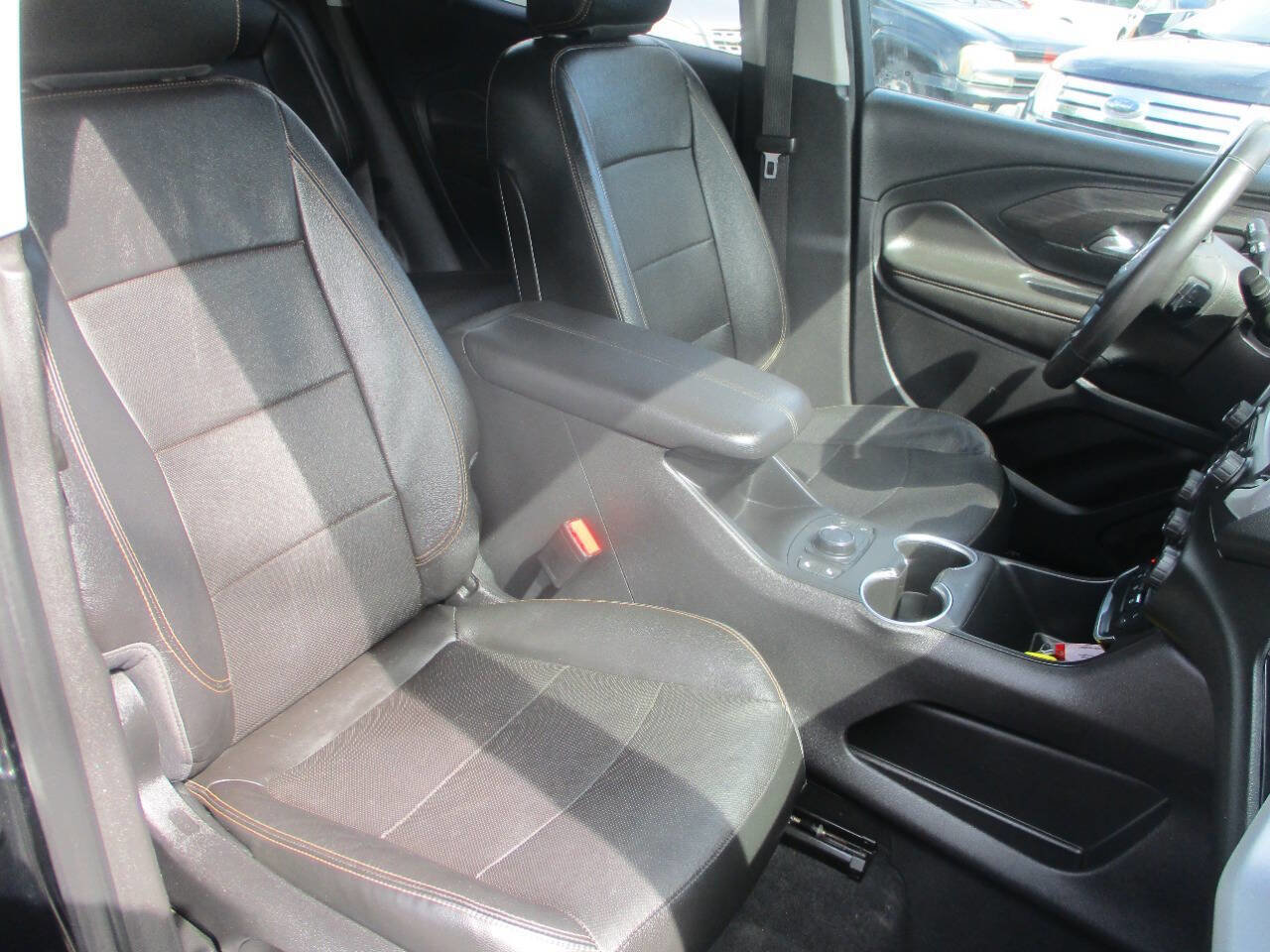 Used 2020 GMC Terrain SLT w/ Preferred Package image 7