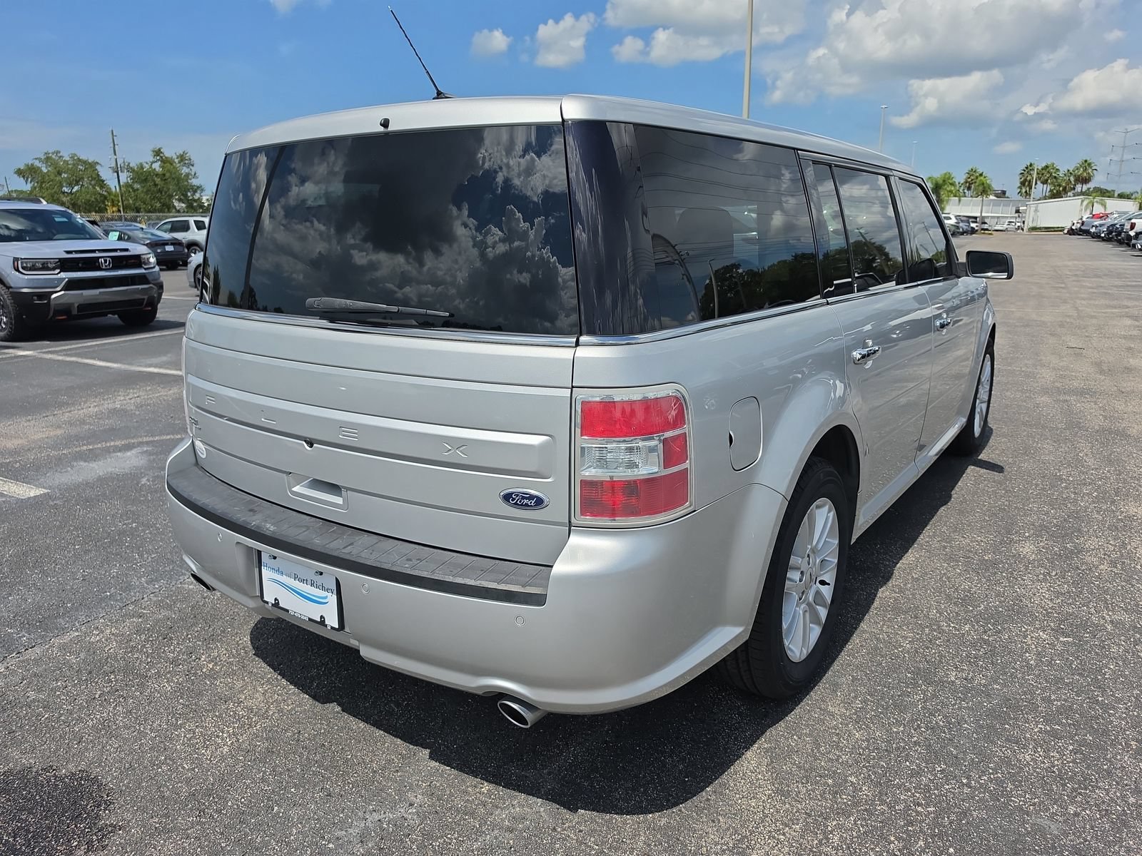 Used 2016 Ford Flex SEL w/ Equipment Group 202A FWD image 4