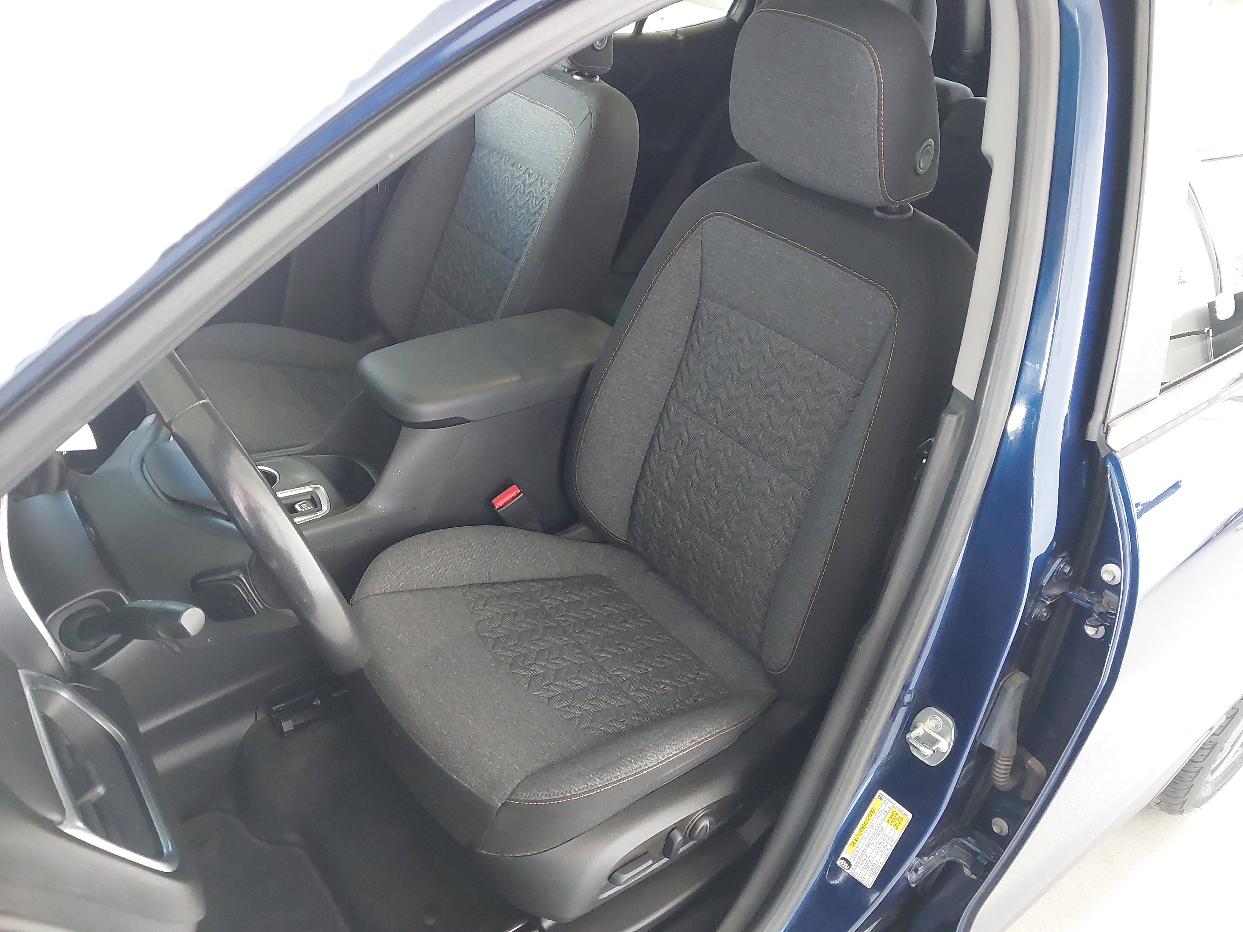 Used 2022 Chevrolet Equinox LT image 23