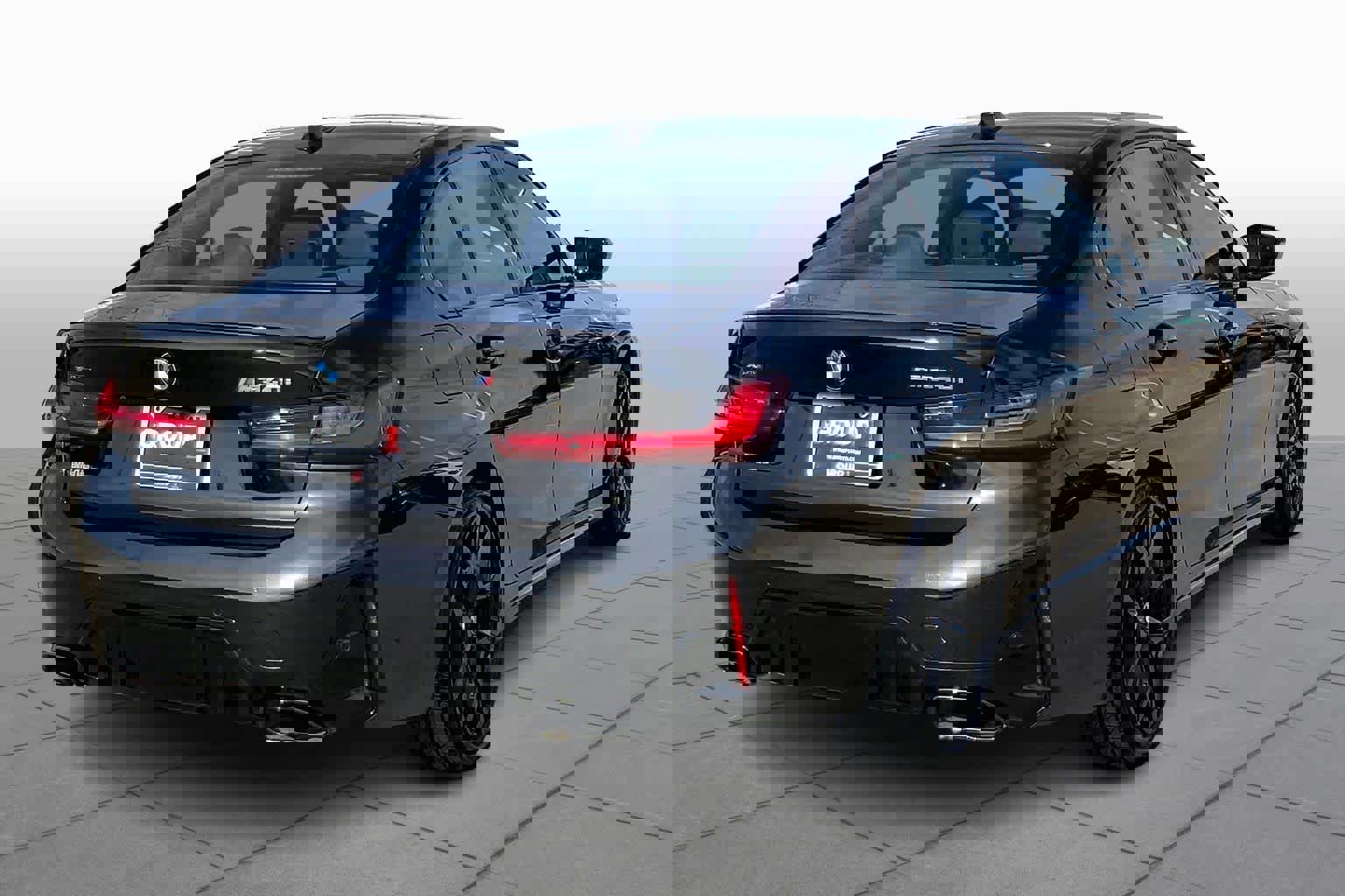 Used 2025 BMW M340i xDrive w/ Premium Package image 6