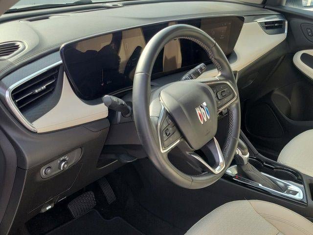 Used 2024 Buick Encore GX Preferred FWD image 10