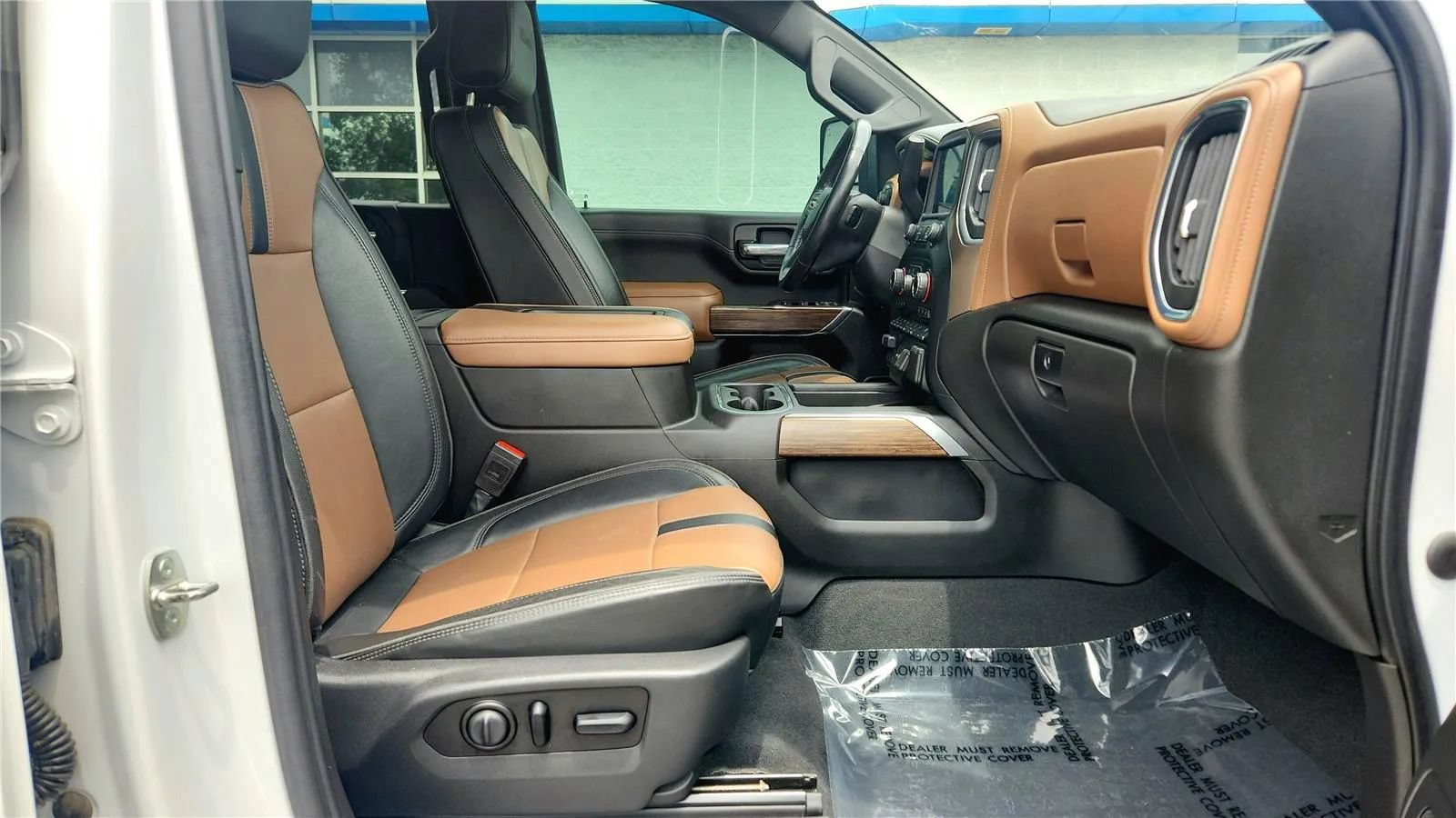 Used 2021 Chevrolet Silverado 3500 High Country AWD/4WD image 22
