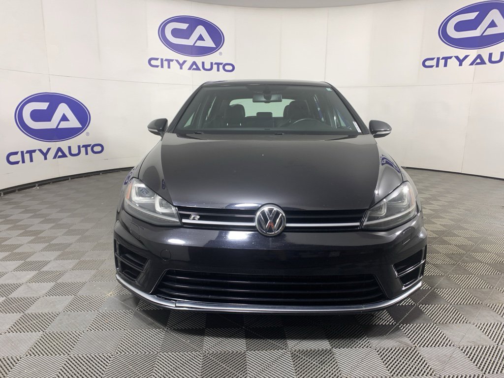 Used 2016 Volkswagen Golf R 4-Door image 9
