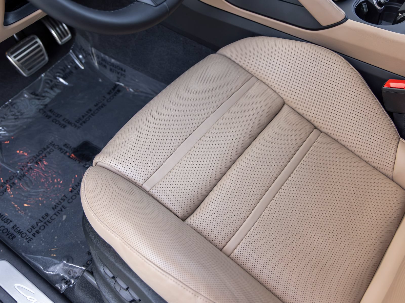 Certified 2025 Porsche Cayenne S AWD/4WD image 34