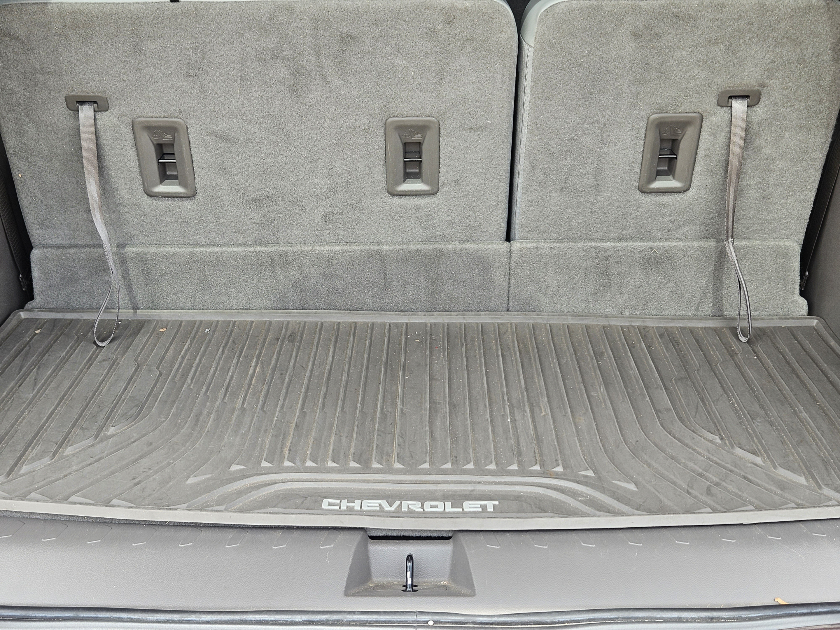 Used 2020 Chevrolet Traverse Premier FWD image 25