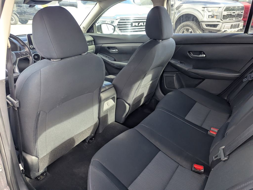 Used 2021 Nissan Sentra SV w/ Lighting Package image 29