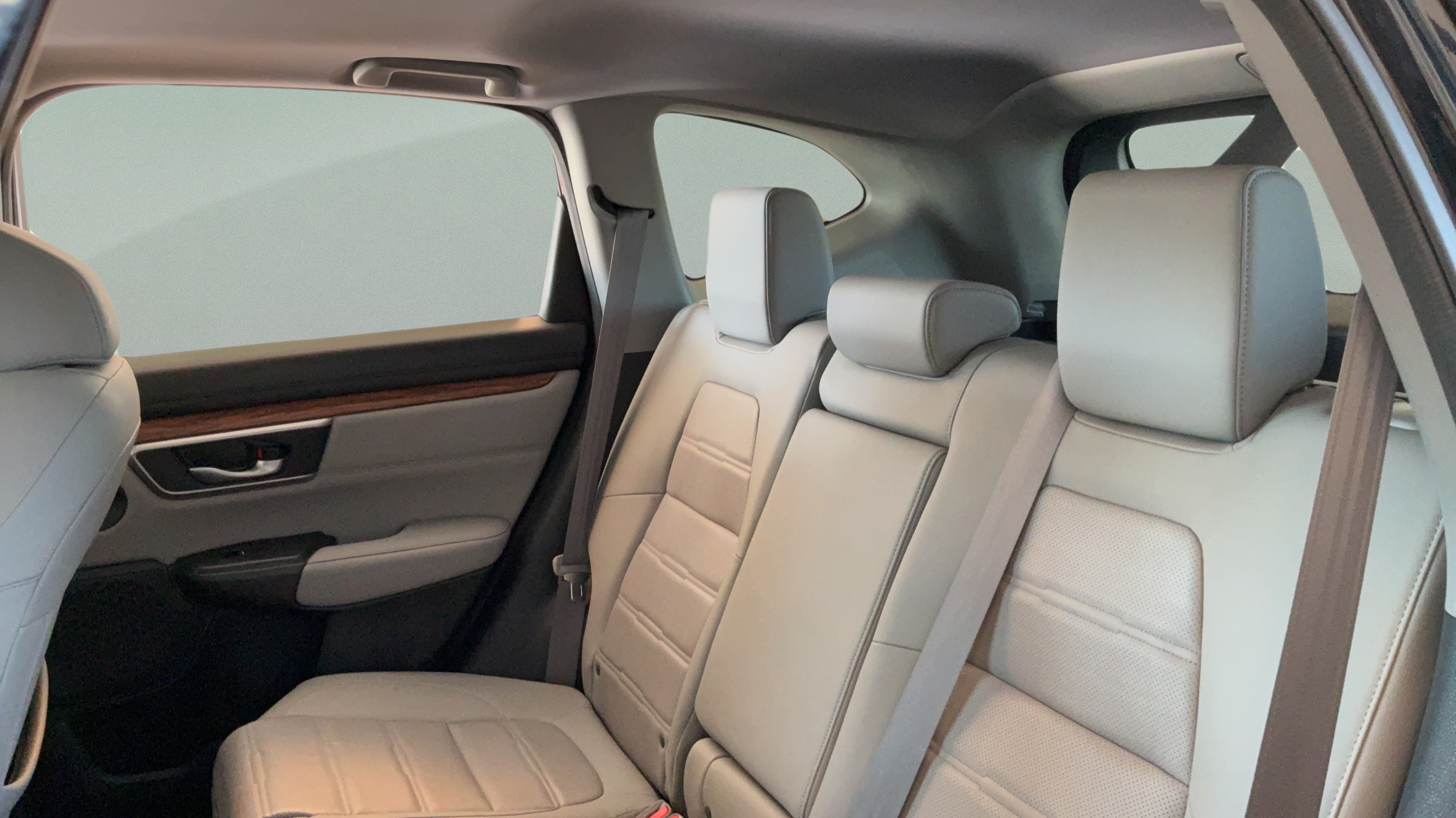 Used 2020 Honda CR-V Touring image 29