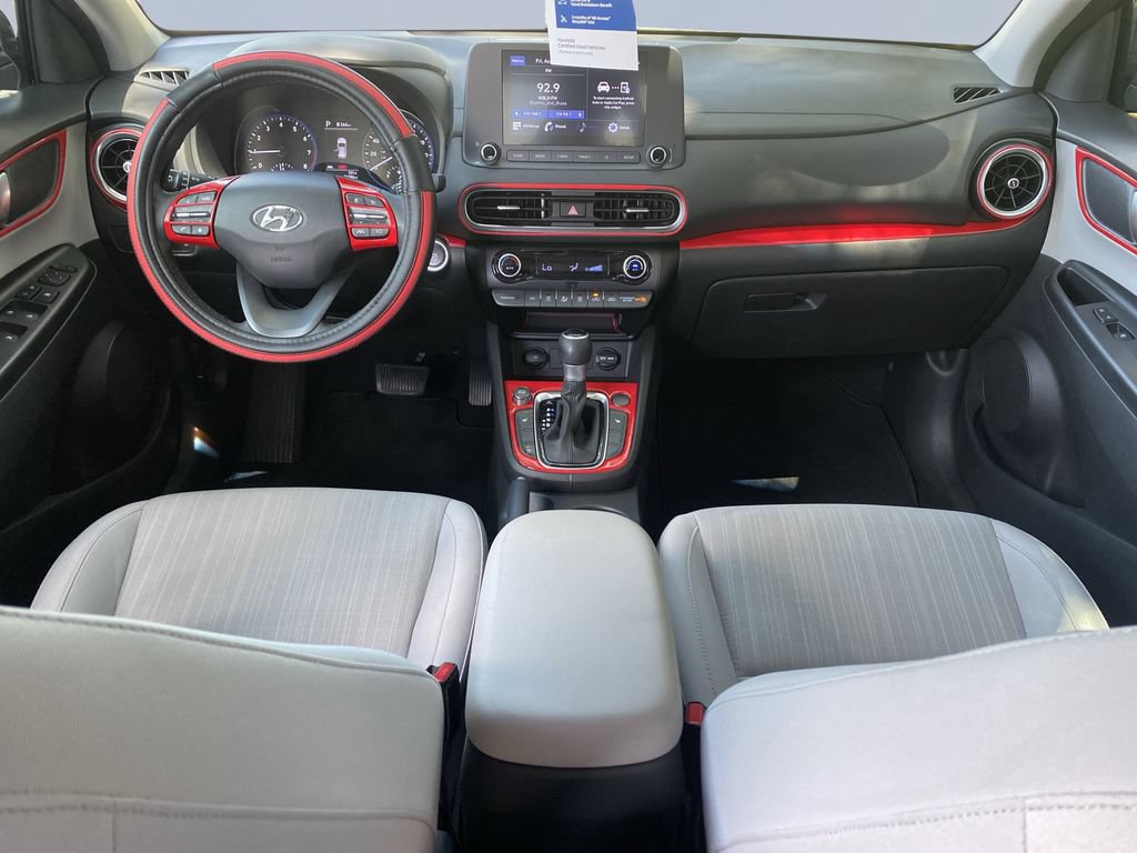 Certified 2022 Hyundai Kona SEL w/ Convenience Package FWD image 12
