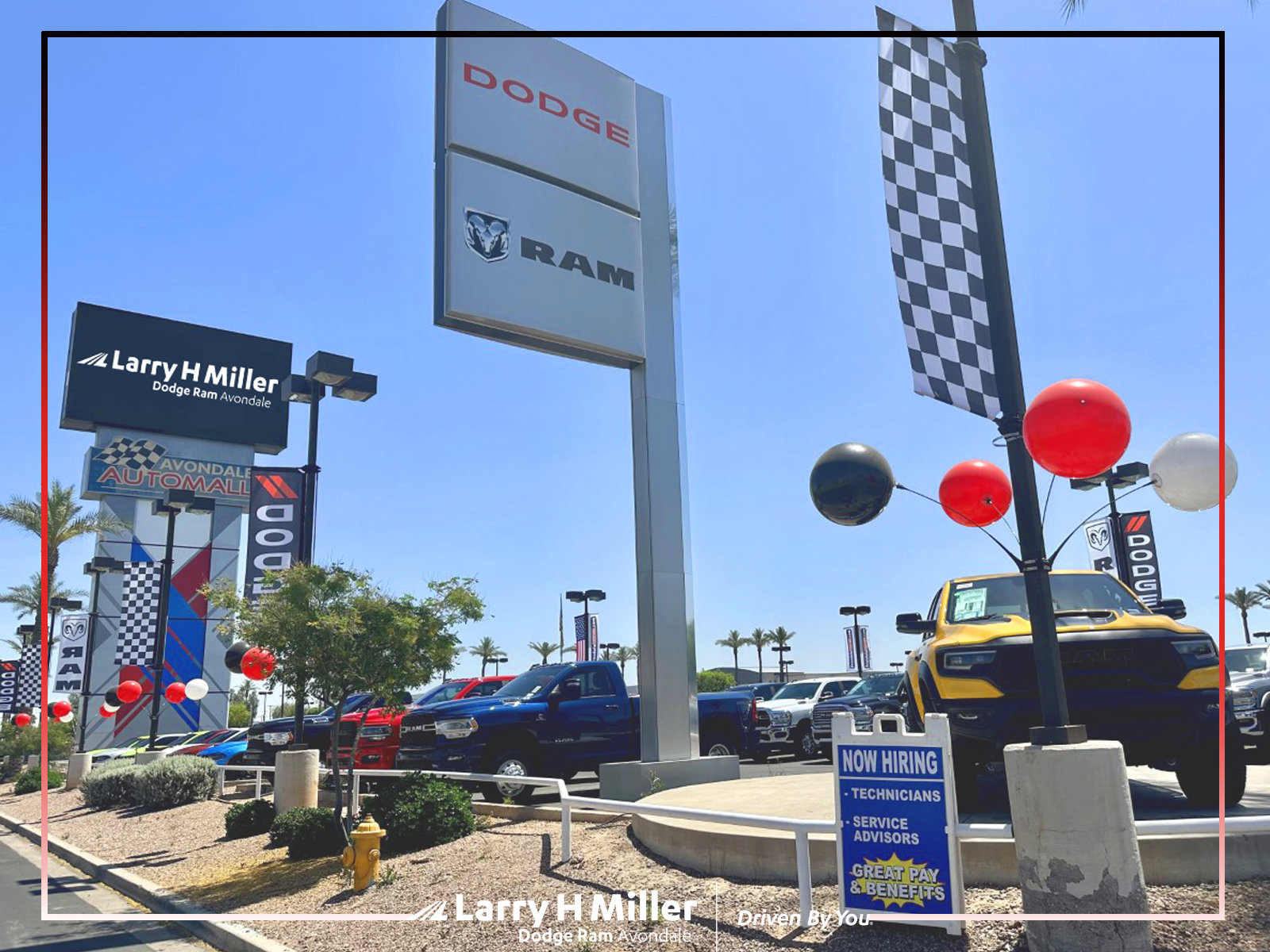 Used 2023 Jeep Grand Cherokee Laredo image 35