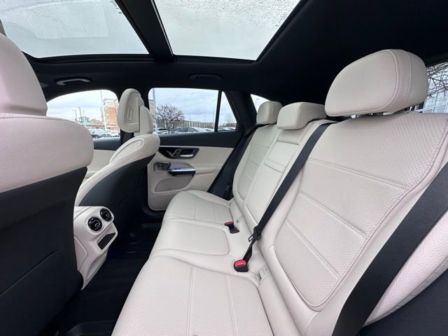 New 2026 Mercedes-Benz GLC 300 4MATIC image 22
