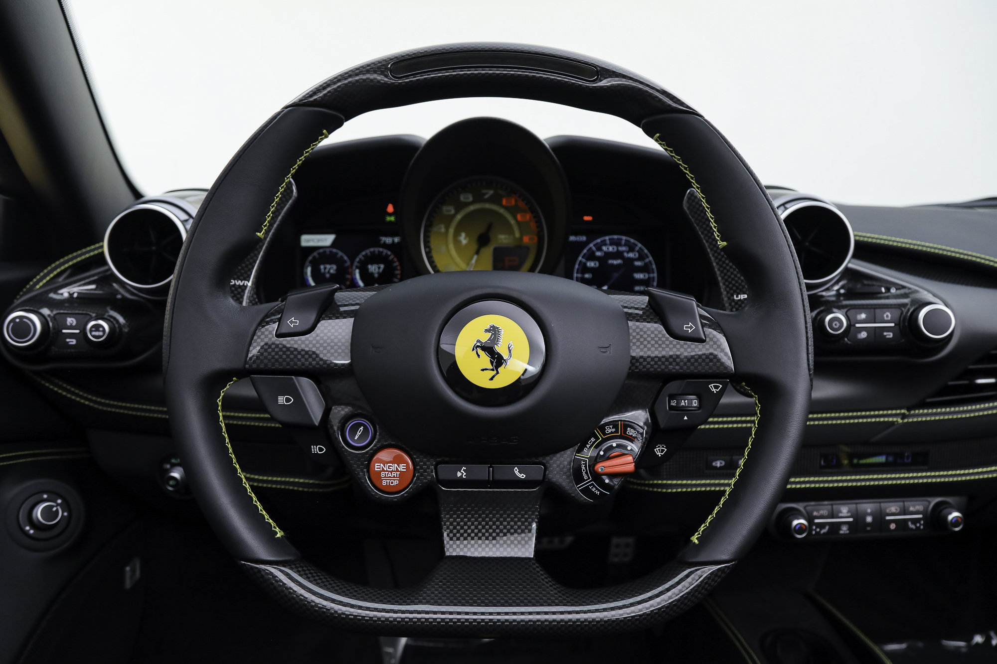 Certified 2022 Ferrari F8 Tributo RWD image 6