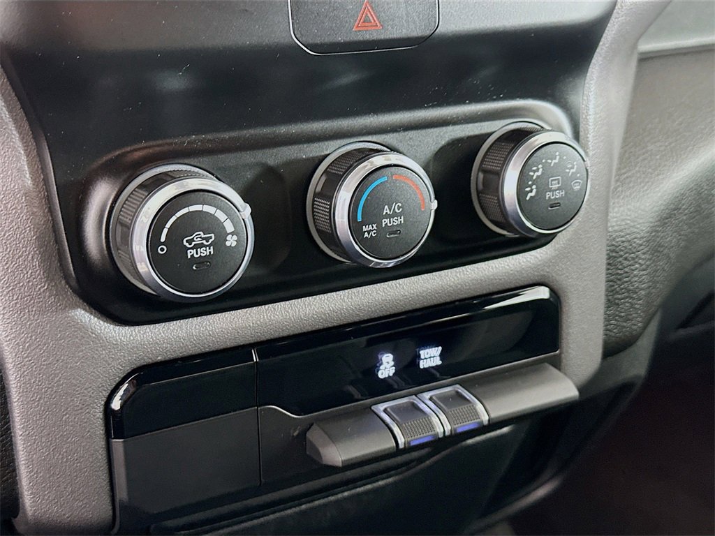 Used 2022 RAM 1500 Big Horn image 15