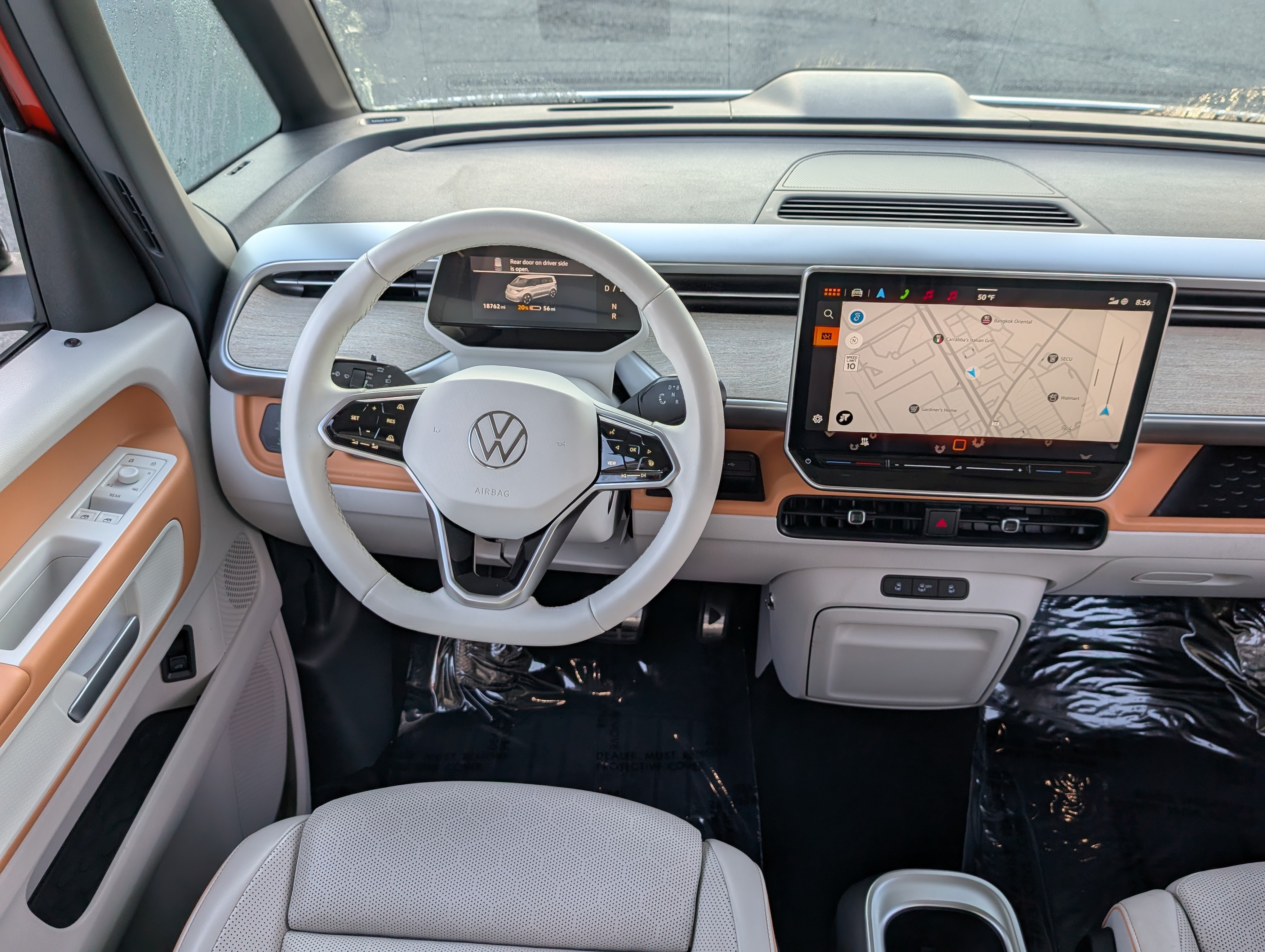 Used 2025 Volkswagen ID. Buzz Pro S Plus RWD image 18