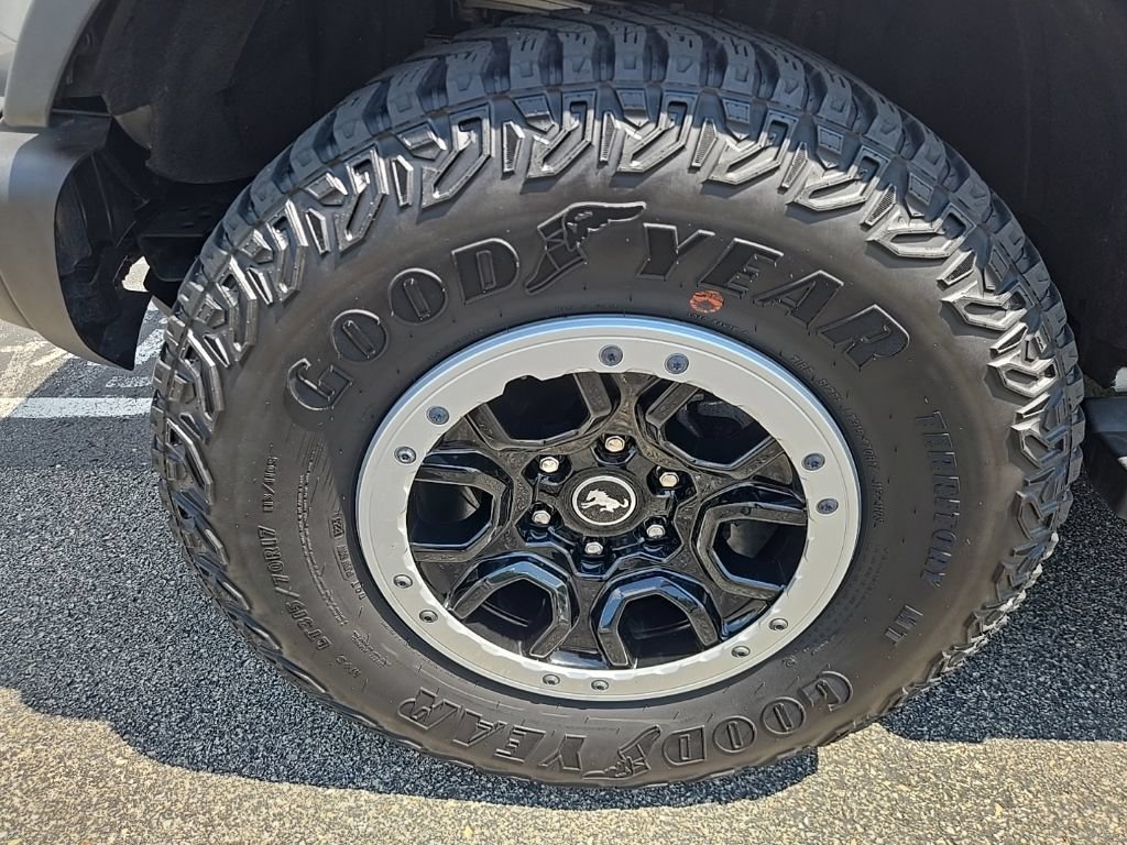 Used 2023 Ford Bronco Badlands w/ Sasquatch Package AWD/4WD image 17