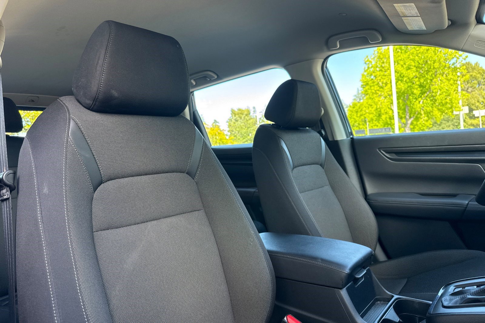 Used 2024 Honda CR-V LX image 30