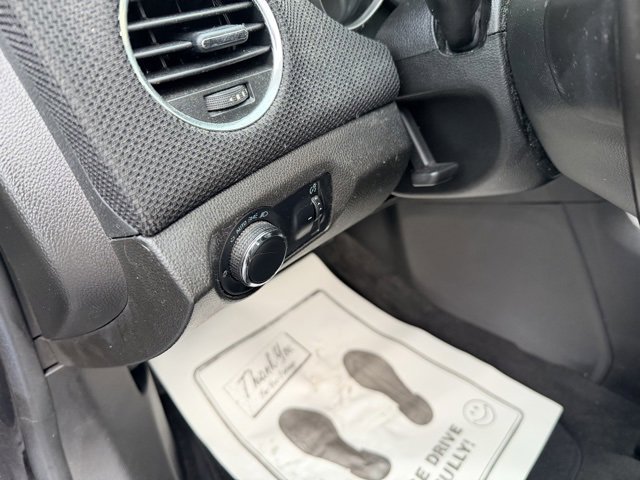 Used 2015 Chevrolet Cruze LT image 17