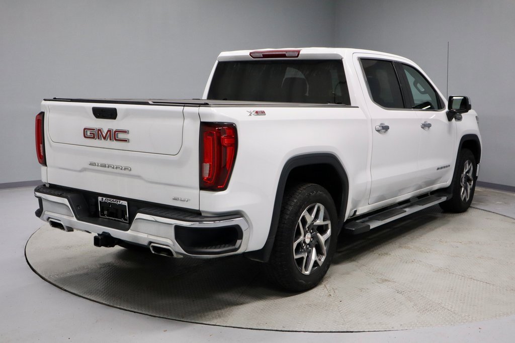 Used 2022 GMC Sierra 1500 SLT w/ SLT Premium Package image 11