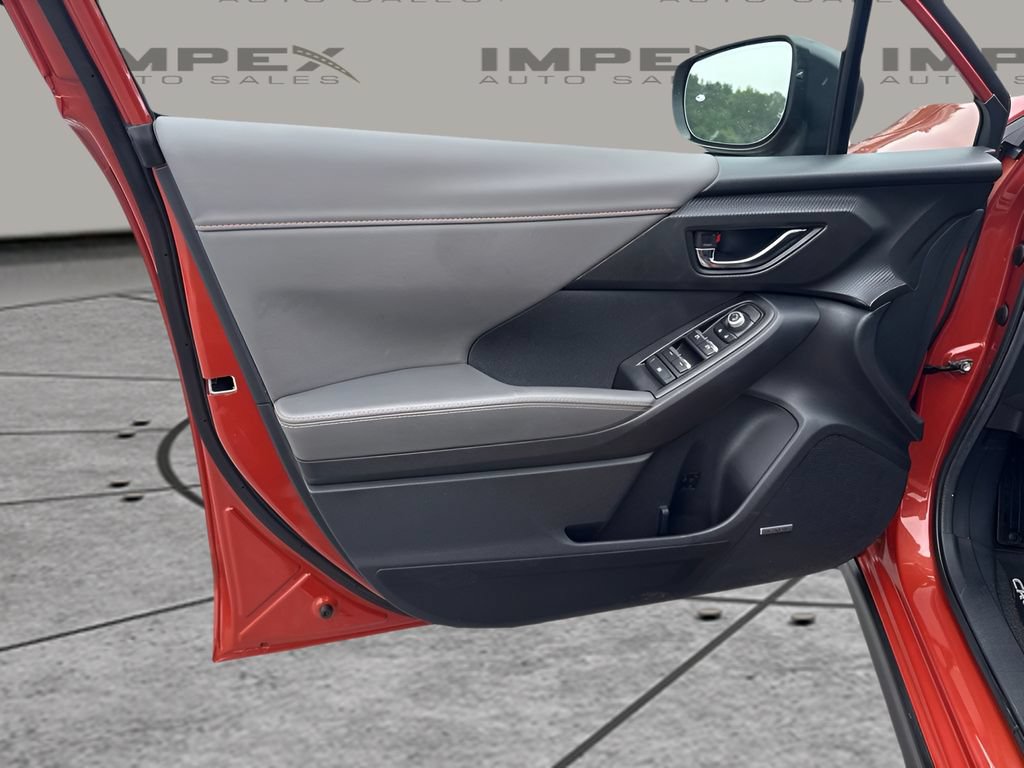 Used 2024 Subaru Crosstrek 2.5i Limited w/ Crosstrek Mirror Package AWD/4WD image 15