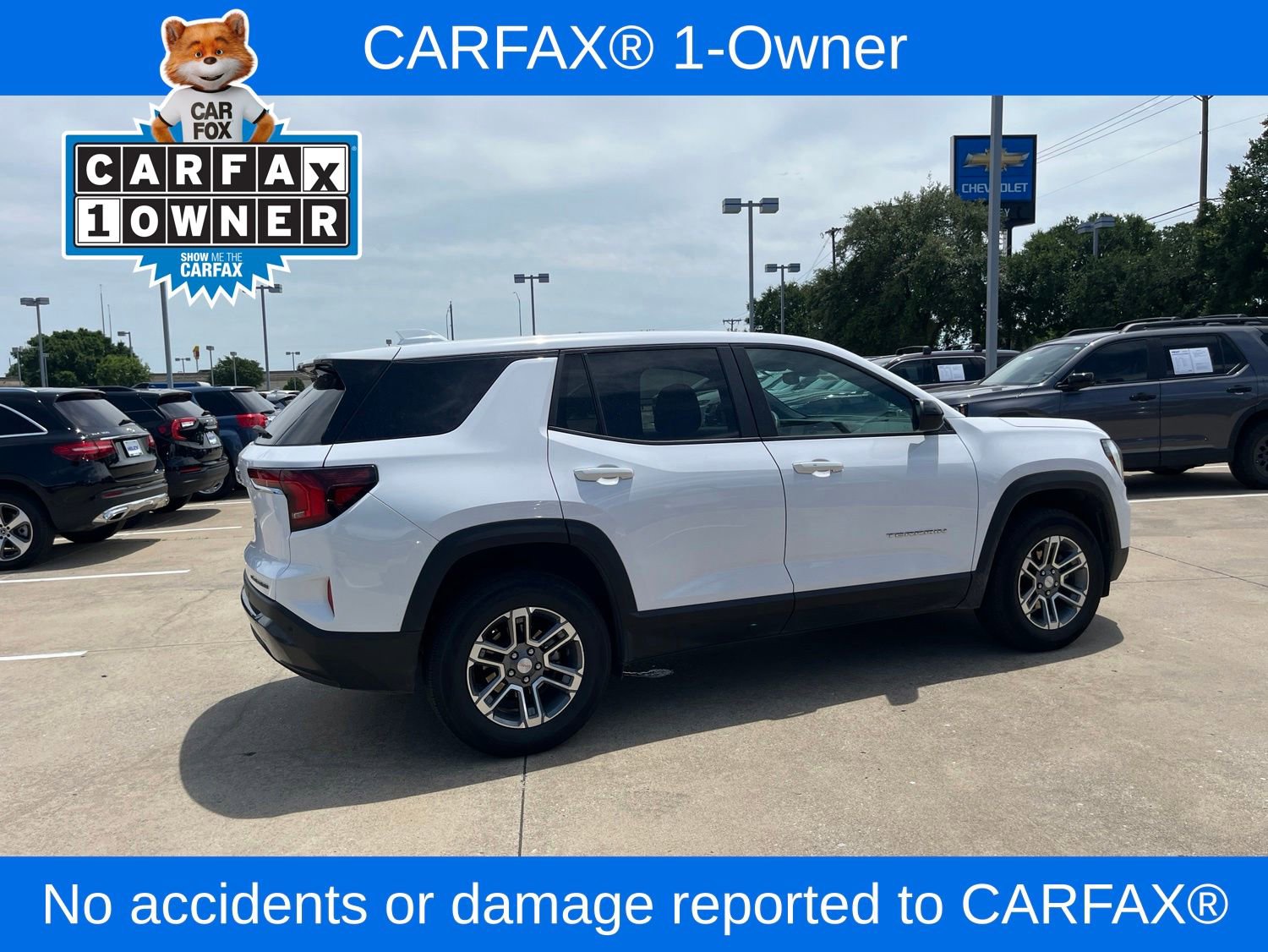 Used 2025 GMC Terrain Elevation AWD/4WD image 2
