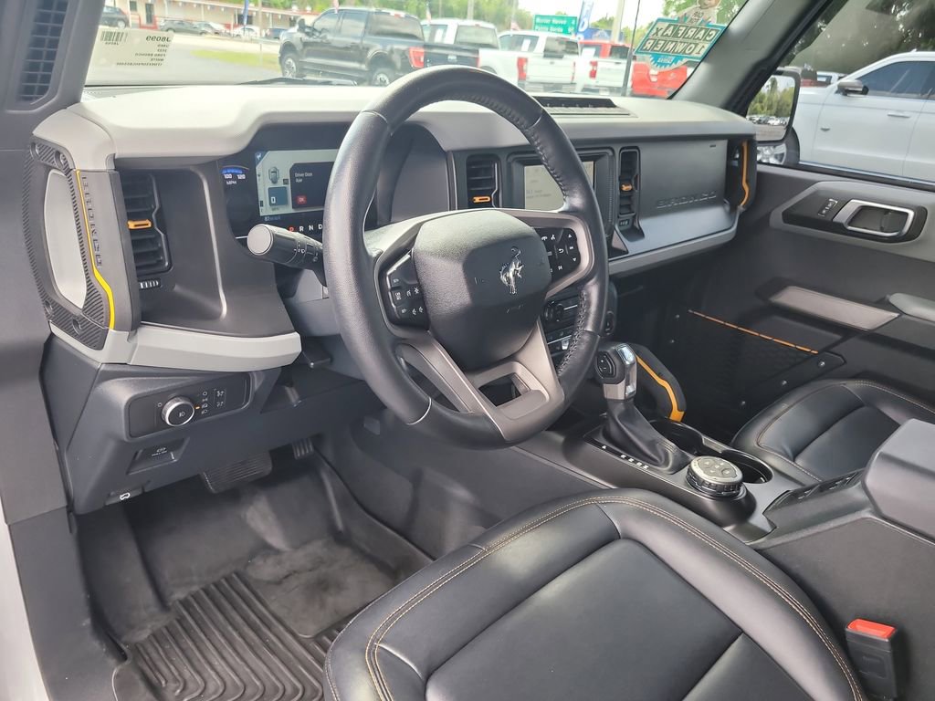 Used 2022 Ford Bronco Badlands AWD/4WD image 14