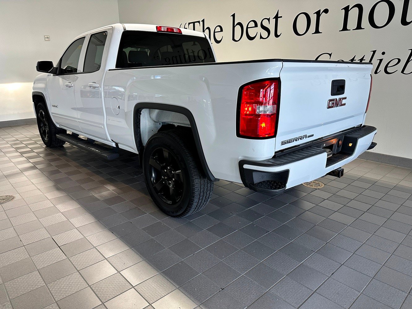 Used 2019 GMC Sierra 1500 Limited w/ Elevation Edition AWD/4WD image 4