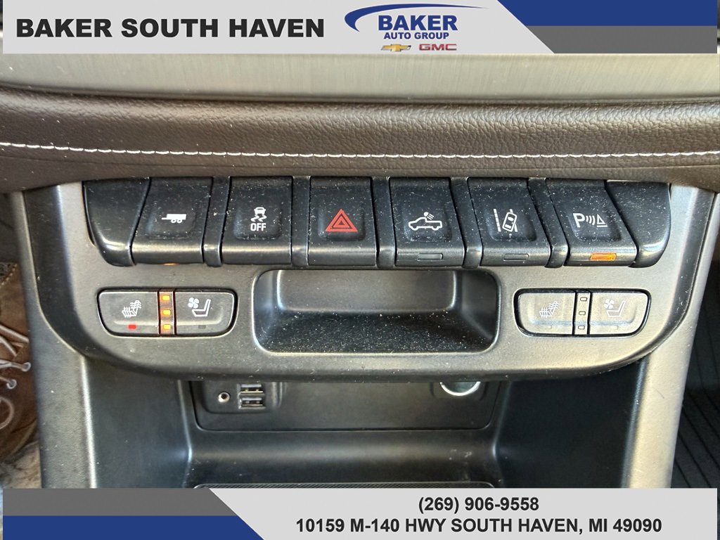 Used 2022 GMC Canyon Denali image 24