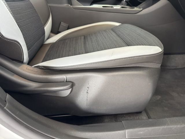 Used 2024 Buick Envista Preferred image 28