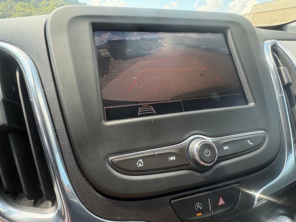 Used 2023 Chevrolet Equinox LT FWD image 27