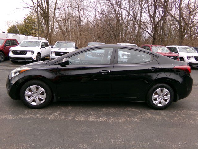 Used 2016 Hyundai Elantra SE FWD image 6