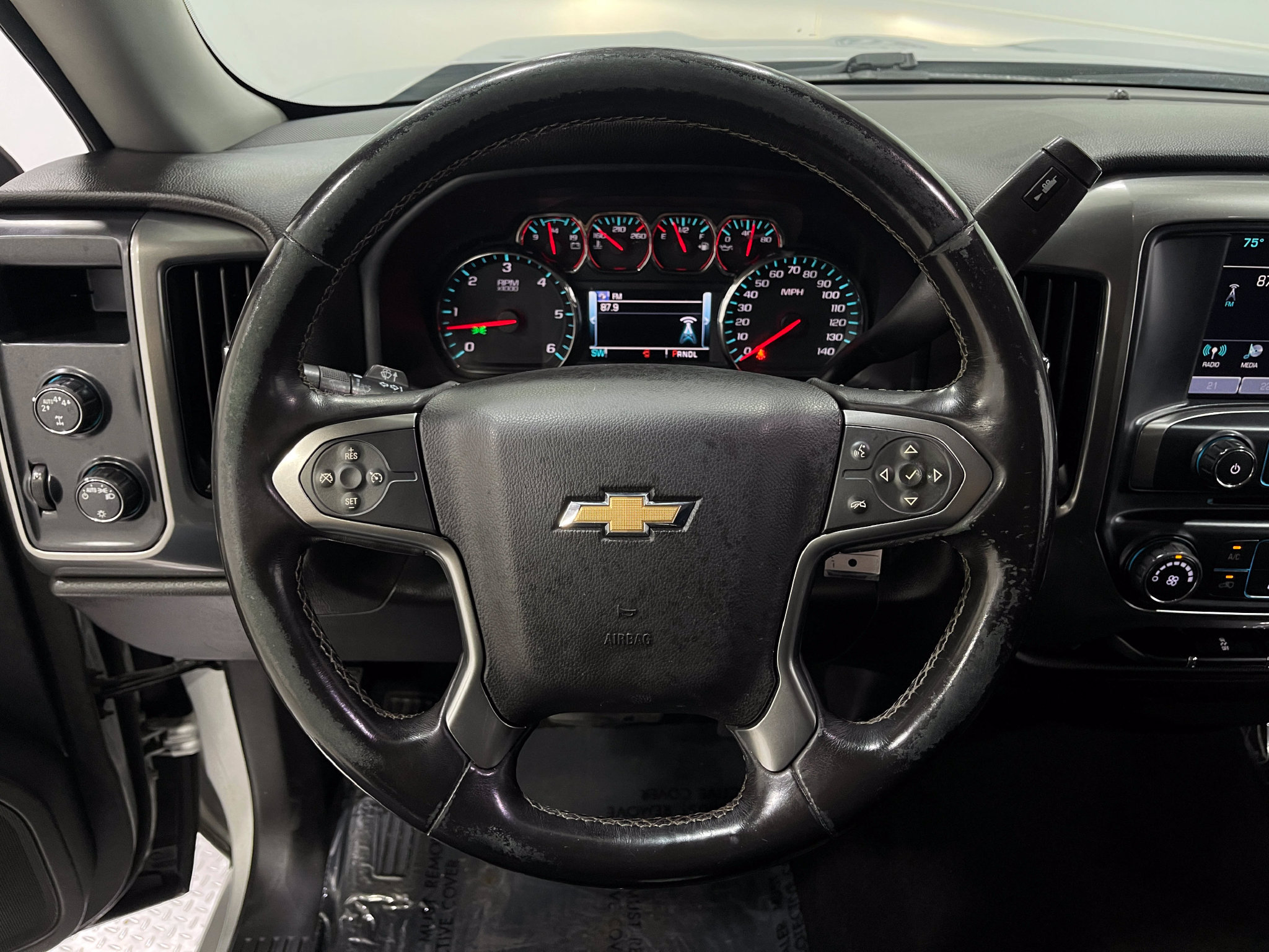 Used 2018 Chevrolet Silverado 1500 LT w/ Trailering Package AWD/4WD image 20