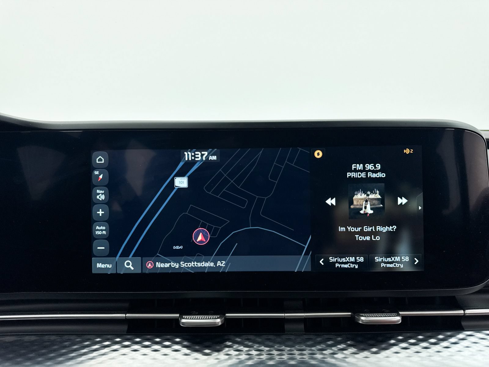 Certified 2024 Kia Carnival SX Prestige FWD image 24