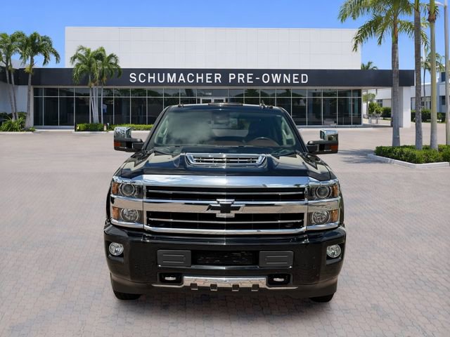 Used 2019 Chevrolet Silverado 2500 High Country w/ Duramax Plus Package AWD/4WD image 2