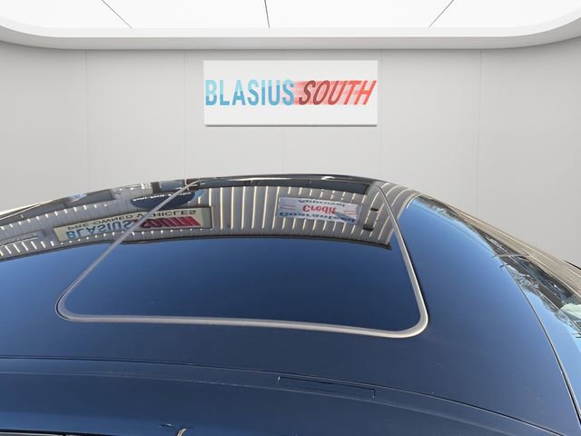 Used 2025 BMW 330i xDrive Sedan image 24