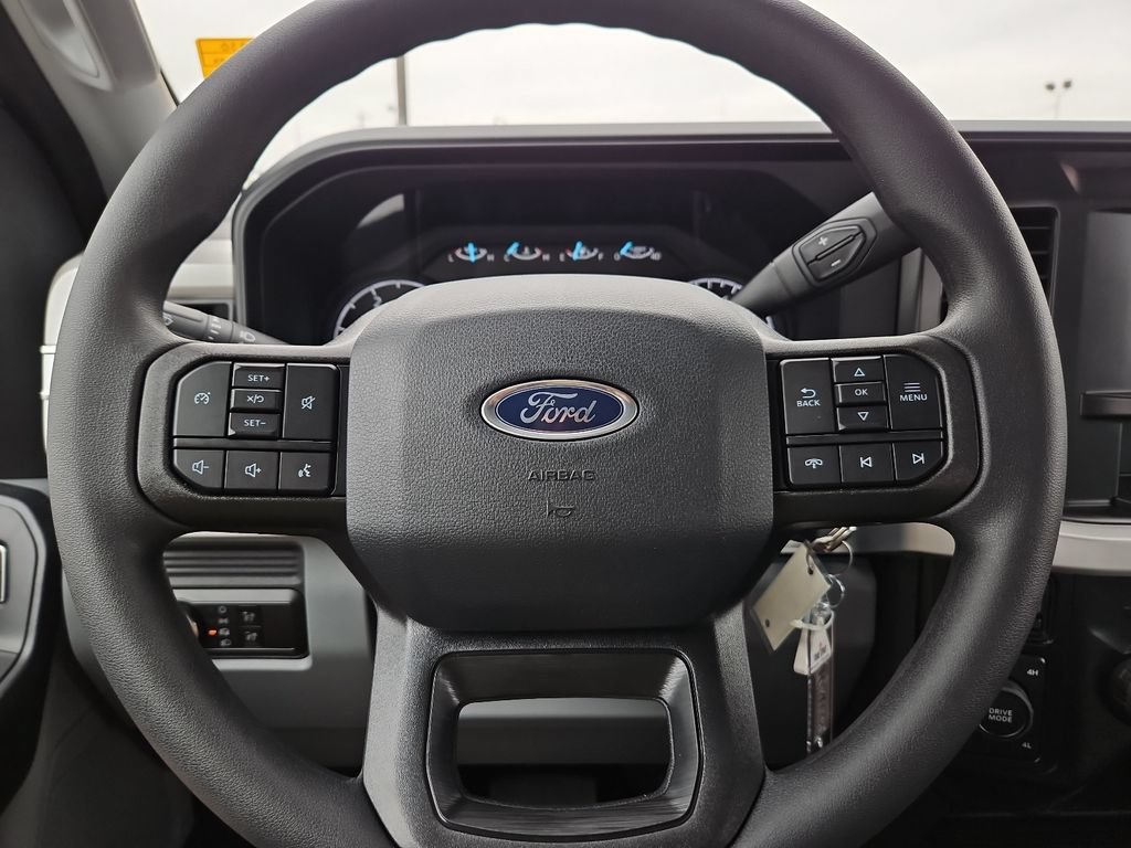 New 2026 Ford F350 XL w/ XL Off-Road Package AWD/4WD image 27