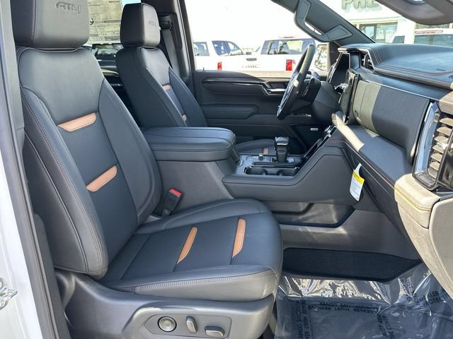 New 2026 GMC Sierra 1500 AT4 w/ AT4 Premium Package AWD/4WD image 30