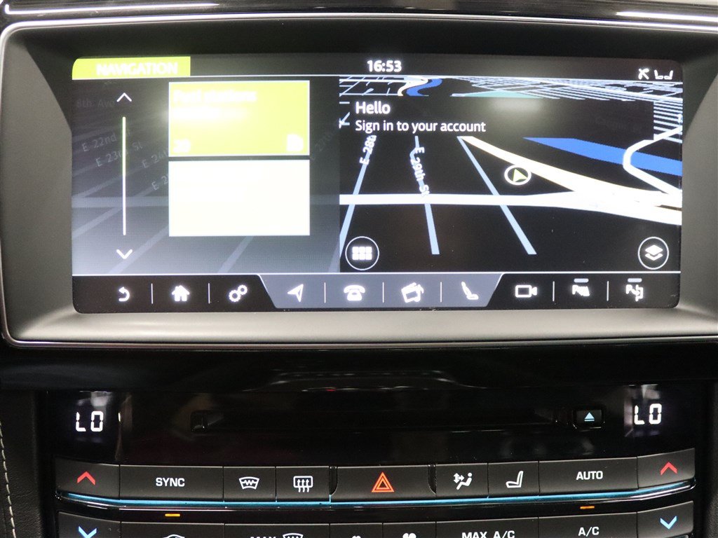 Used 2019 Jaguar F-PACE S AWD/4WD image 37