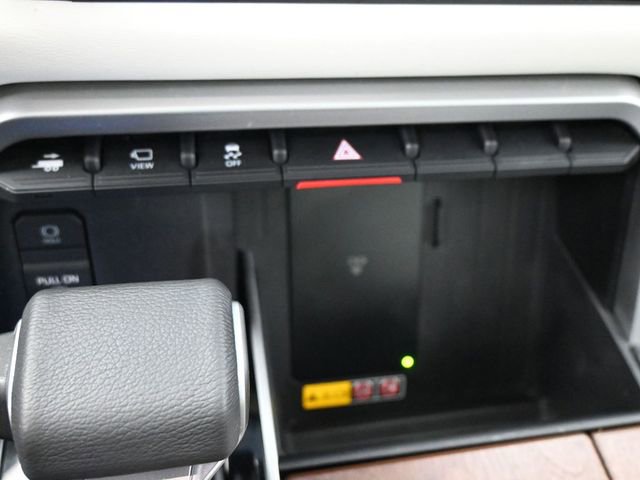 Used 2025 Toyota Sequoia Capstone image 11