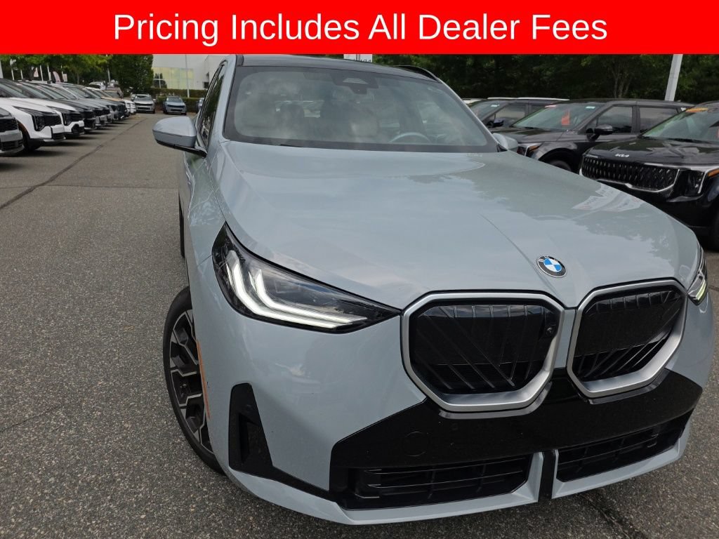 Used 2025 BMW X3 xDrive30i w/ Premium Package AWD/4WD image 4